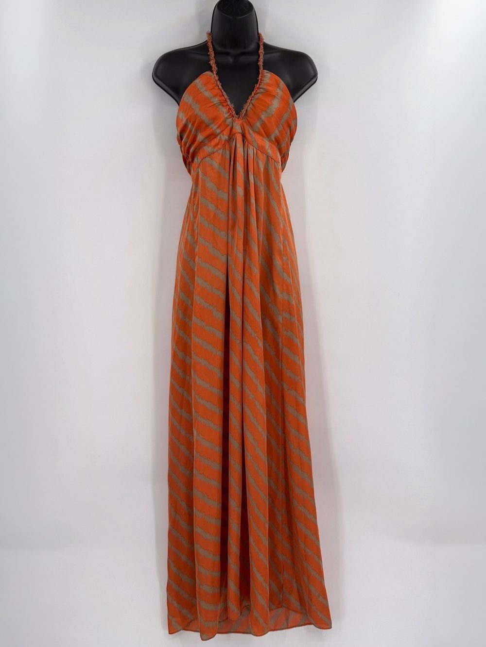 Tbags Los Angeles Halter Maxi Dress | Orange/Khaki Print | Small